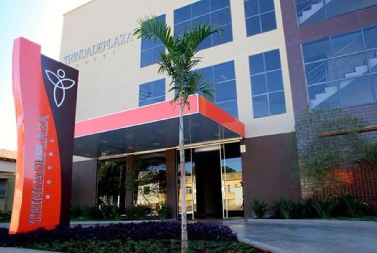 Trindade Plaza Hotel Exterior foto